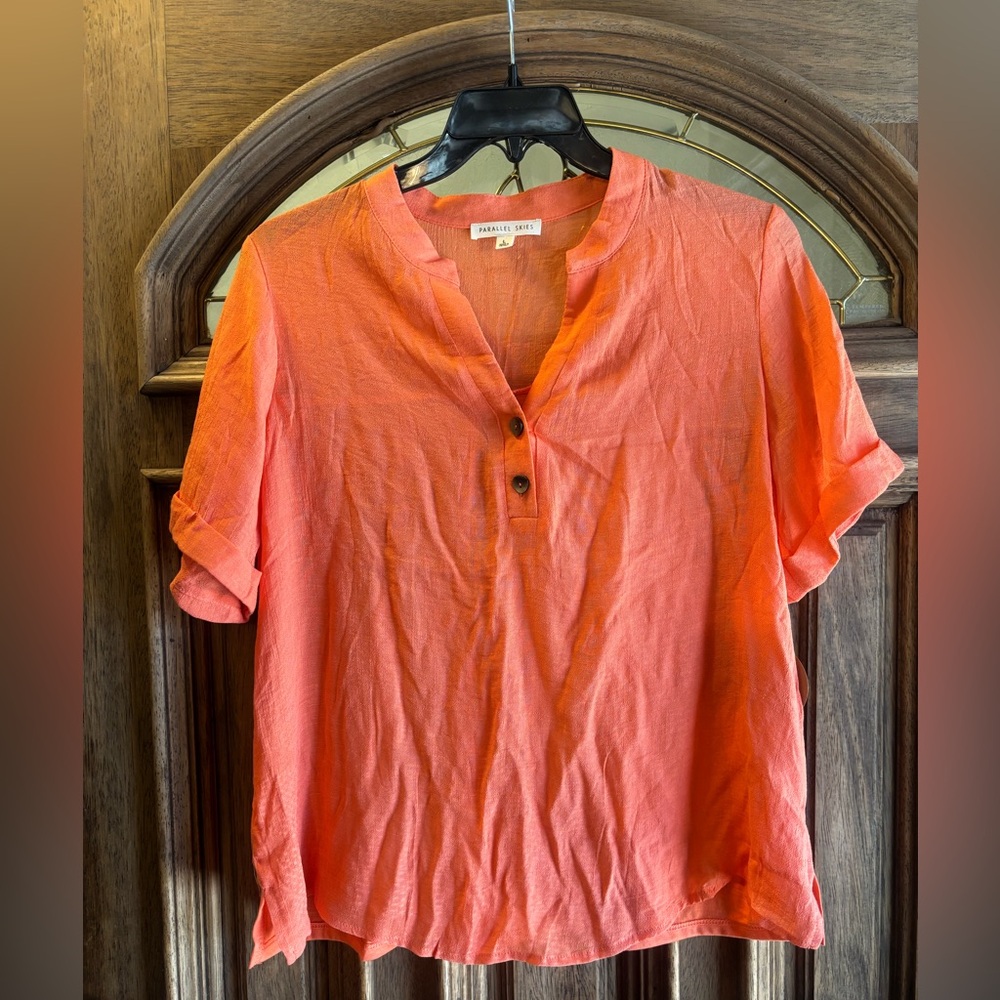Parallel skies Coral blouse with buttons